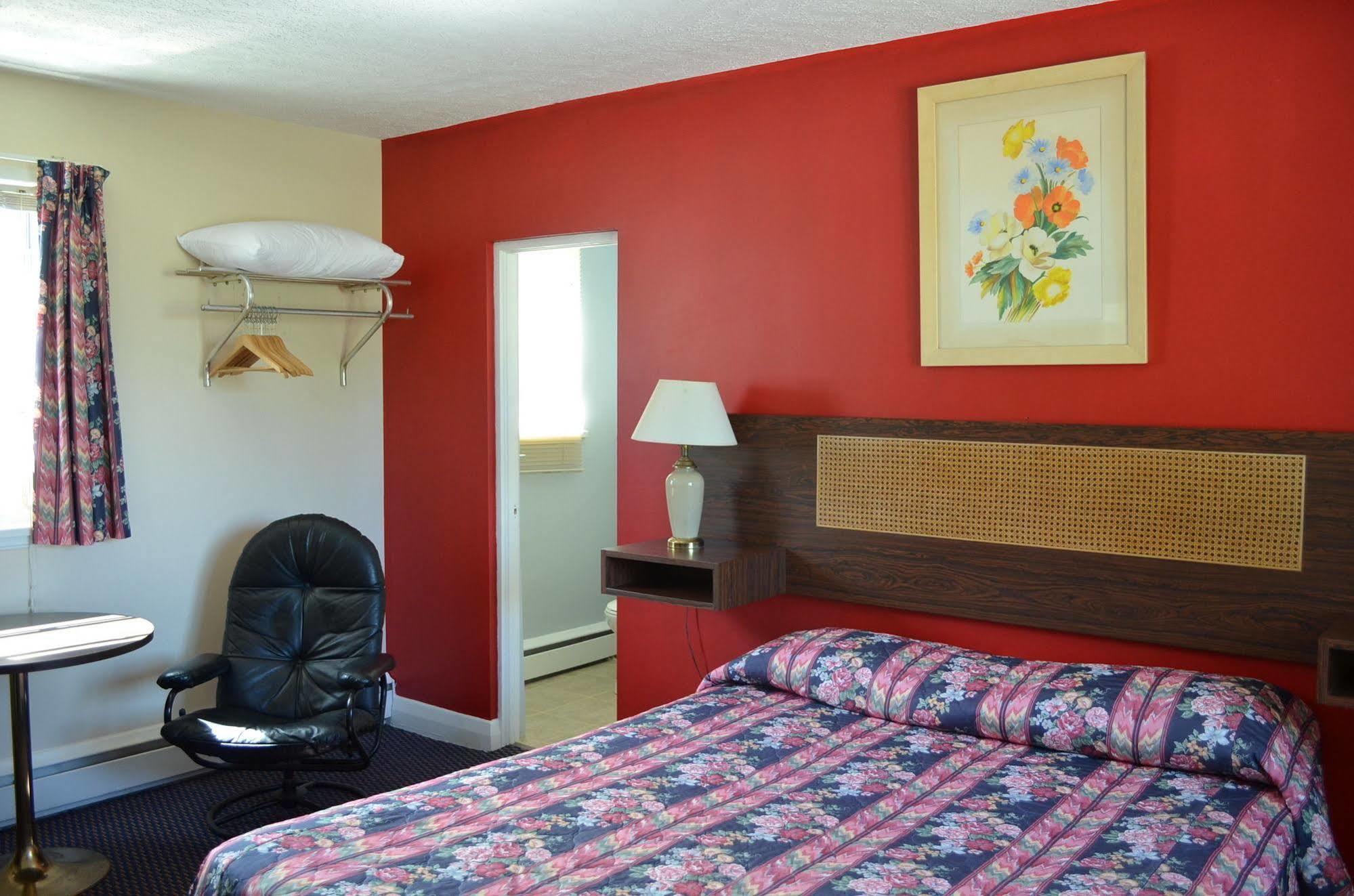 Walkerton Inn Motel Bagian luar foto