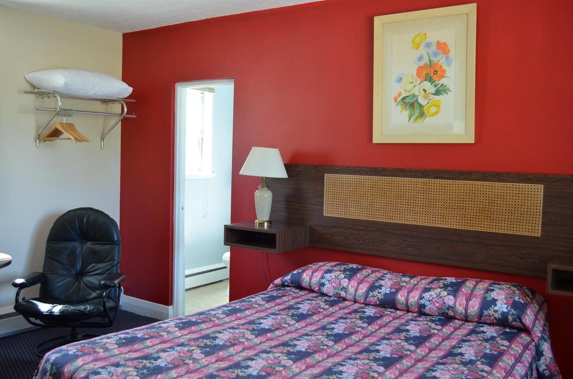 Walkerton Inn Motel Bagian luar foto