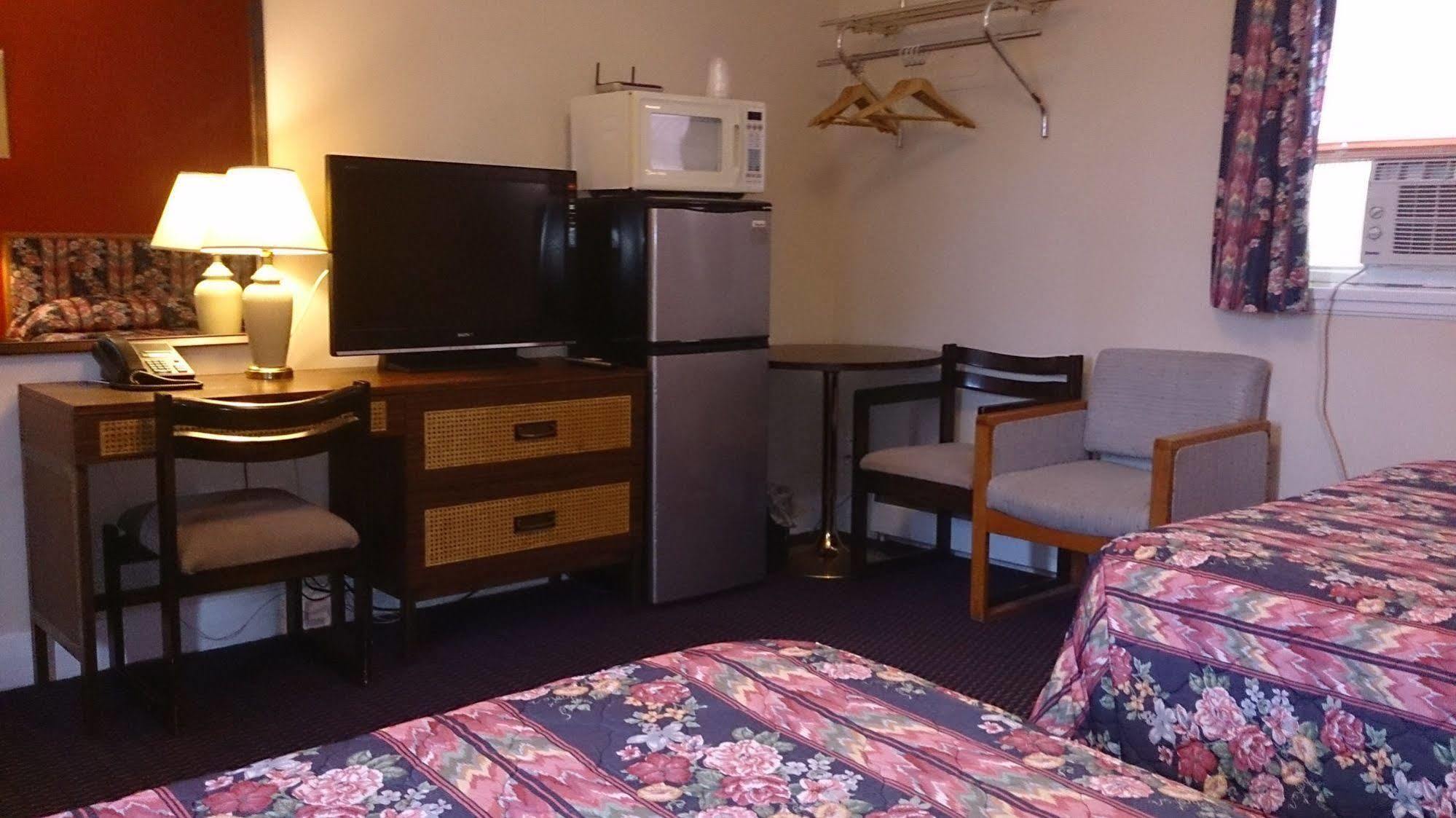 Walkerton Inn Motel Bagian luar foto