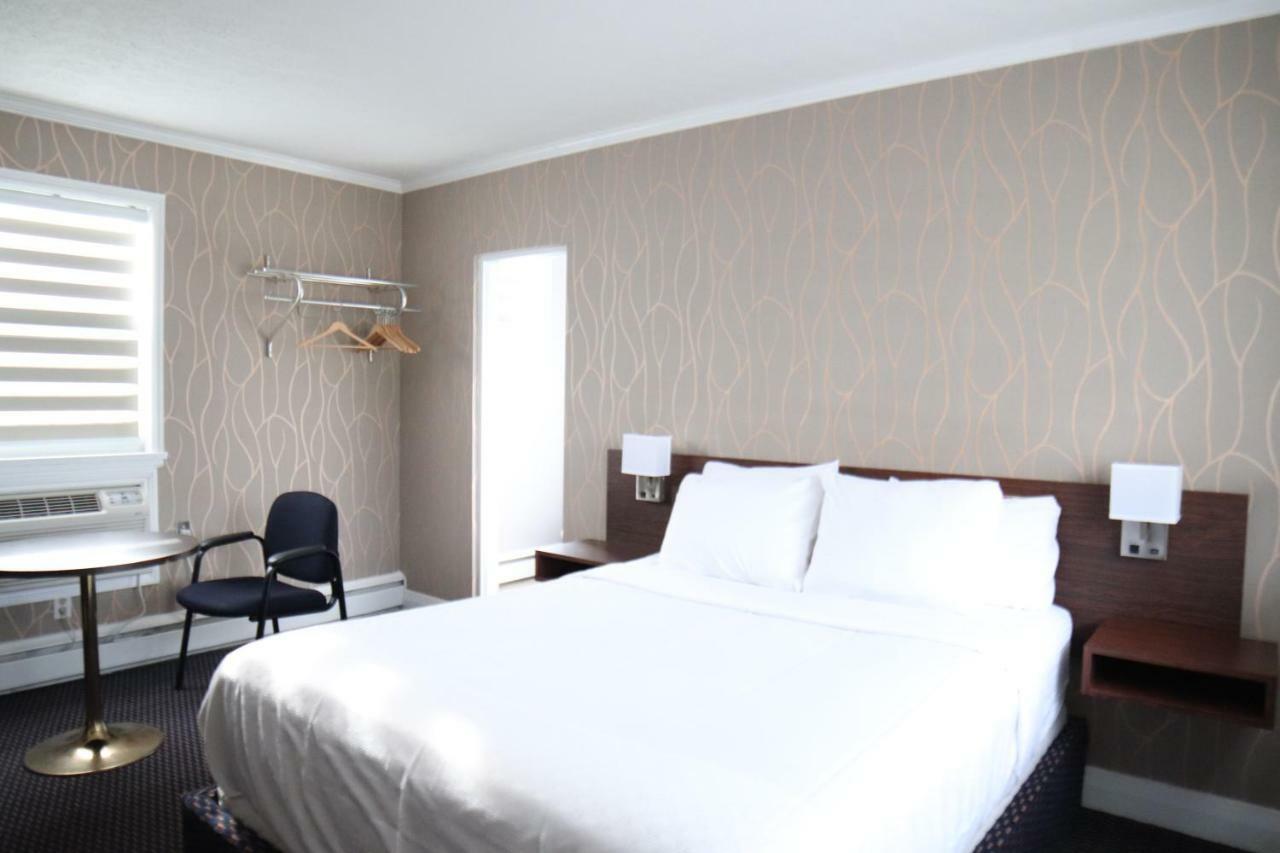 Walkerton Inn Motel Bagian luar foto